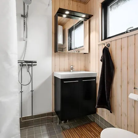 2 Bedroom Gorgeous In Nykobing Sj *