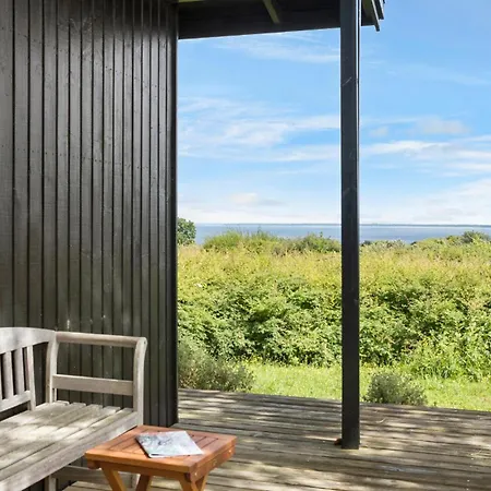 2 Bedroom Gorgeous In Nykobing Sj Klint