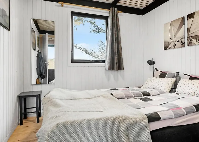 Hébergement de vacances 2 Bedroom Gorgeous In Nykobing Sj *