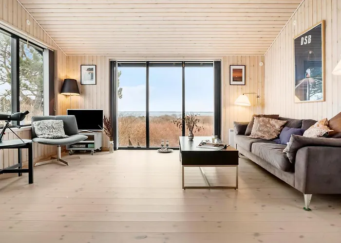 Hébergement de vacances 2 Bedroom Gorgeous In Nykobing Sj Klint