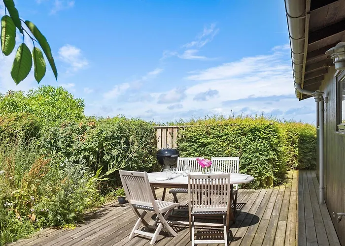 2 Bedroom Gorgeous In Nykobing Sj